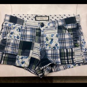 A&F plaid floral shorts